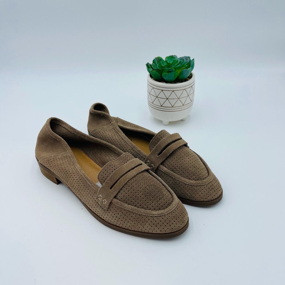 NWOT BROWN TAN LUCKY BRAND SOFT SUEDE LOAFERS FLATS